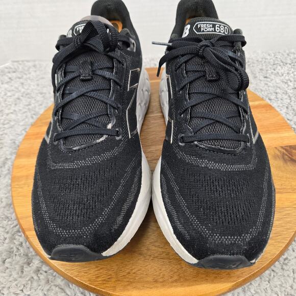 New Balance Mens 12D Fresh Foam 680v8 Black White Gym Daily Road Running Shoe - Picture 6 of 12